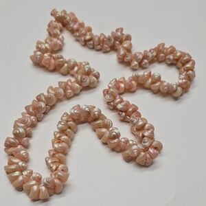 Art Deco Pink Trochus Shell Necklace